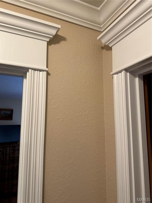 3890 TALL OAKS Drive