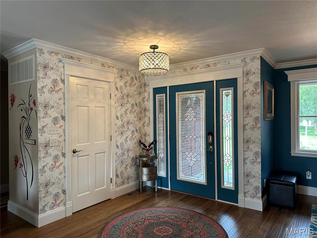 3890 TALL OAKS Drive