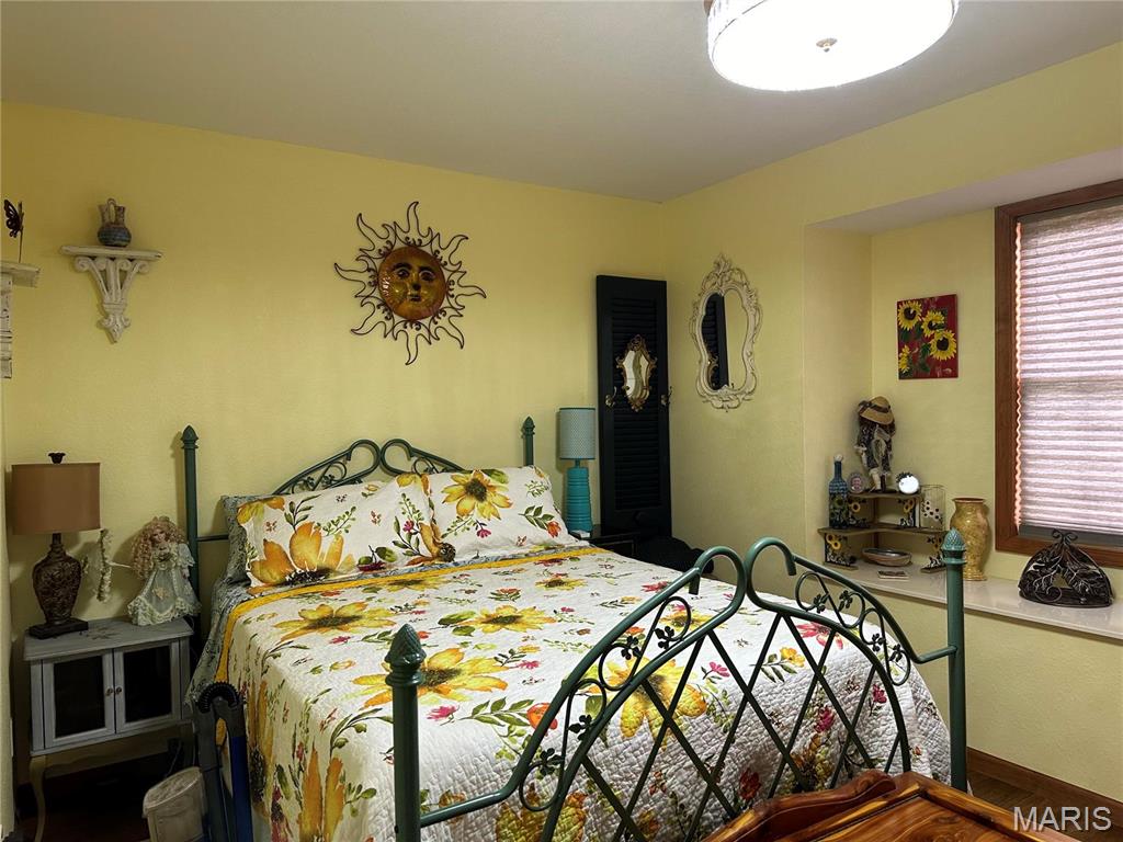 3890 TALL OAKS Drive