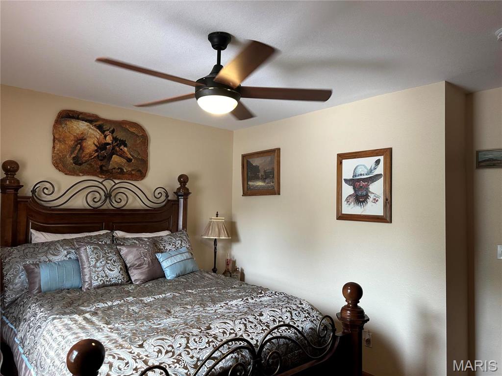 3890 TALL OAKS Drive