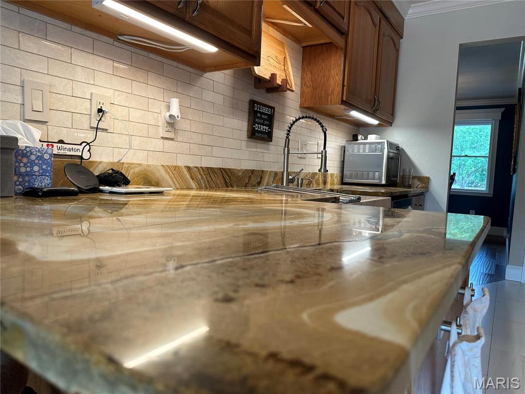 3890 TALL OAKS Drive