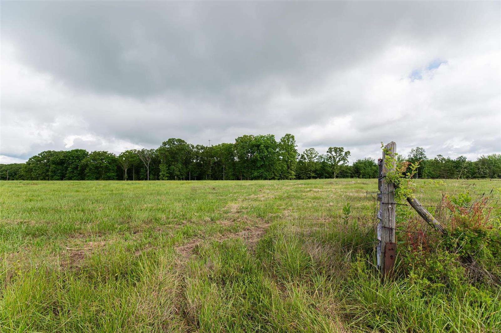 21875 Vineyard Outer Road