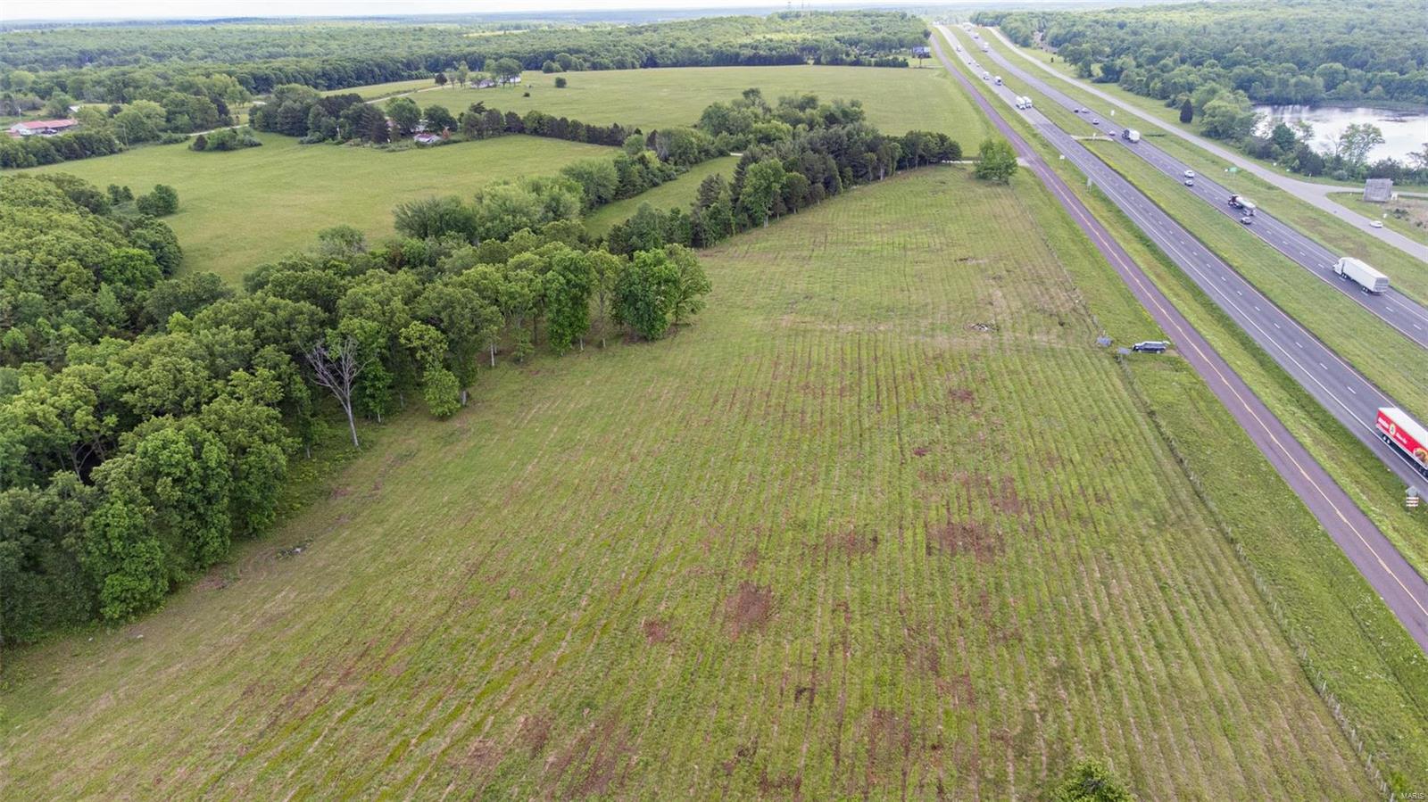 21875 Vineyard Outer Road