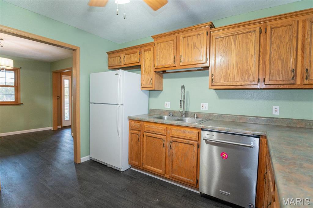 20303 Highway 42