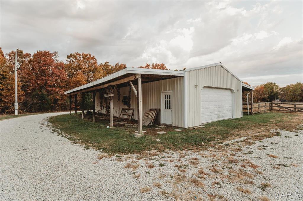 20303 Highway 42