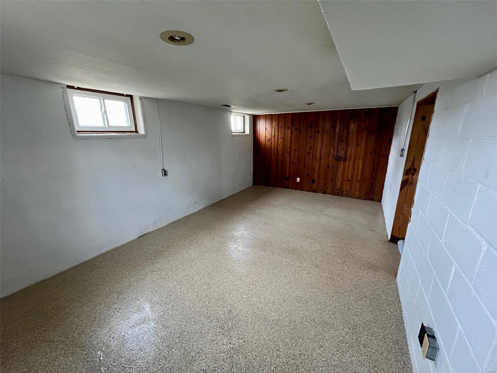 410 E Jefferson