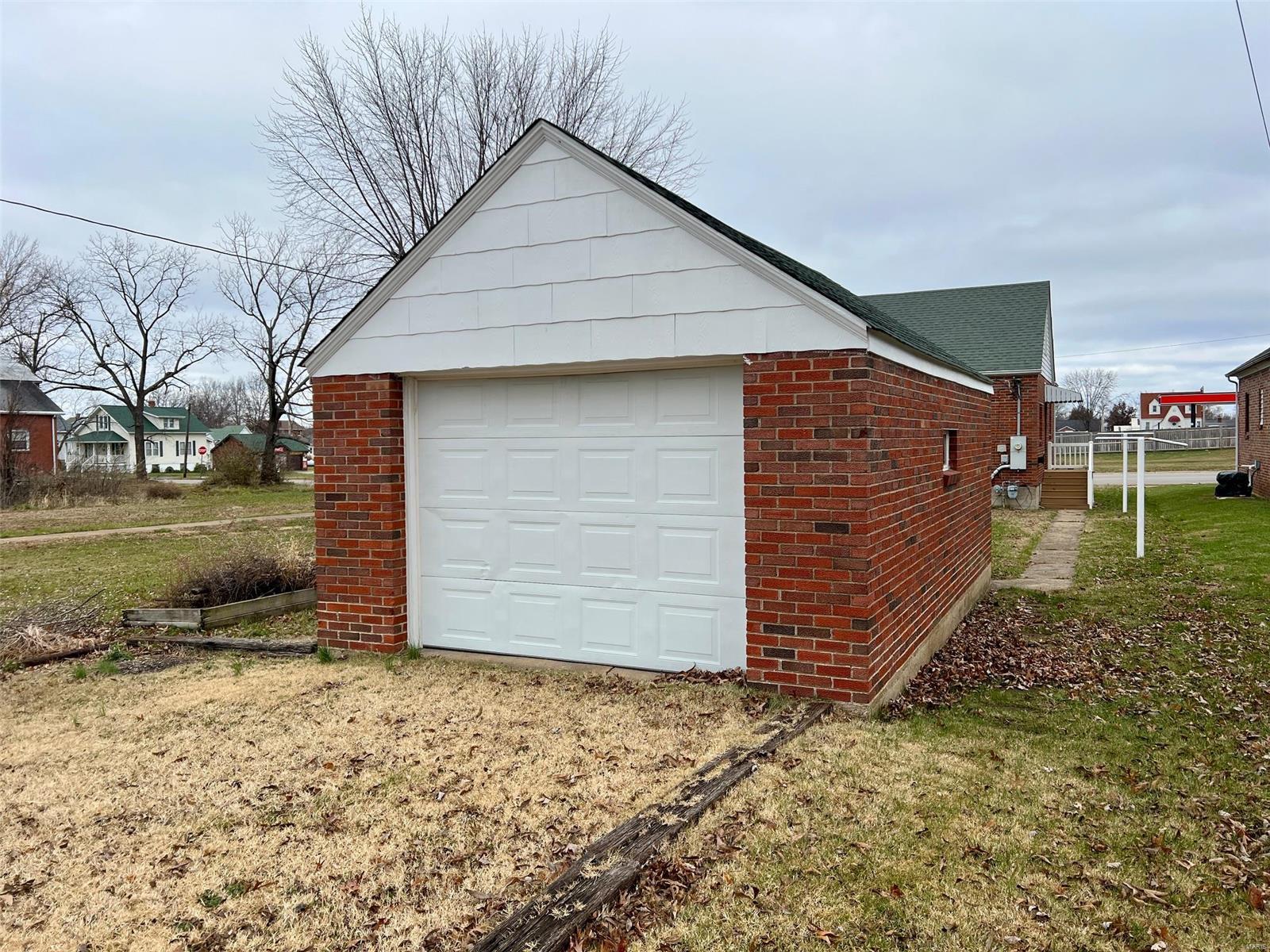 410 E Jefferson