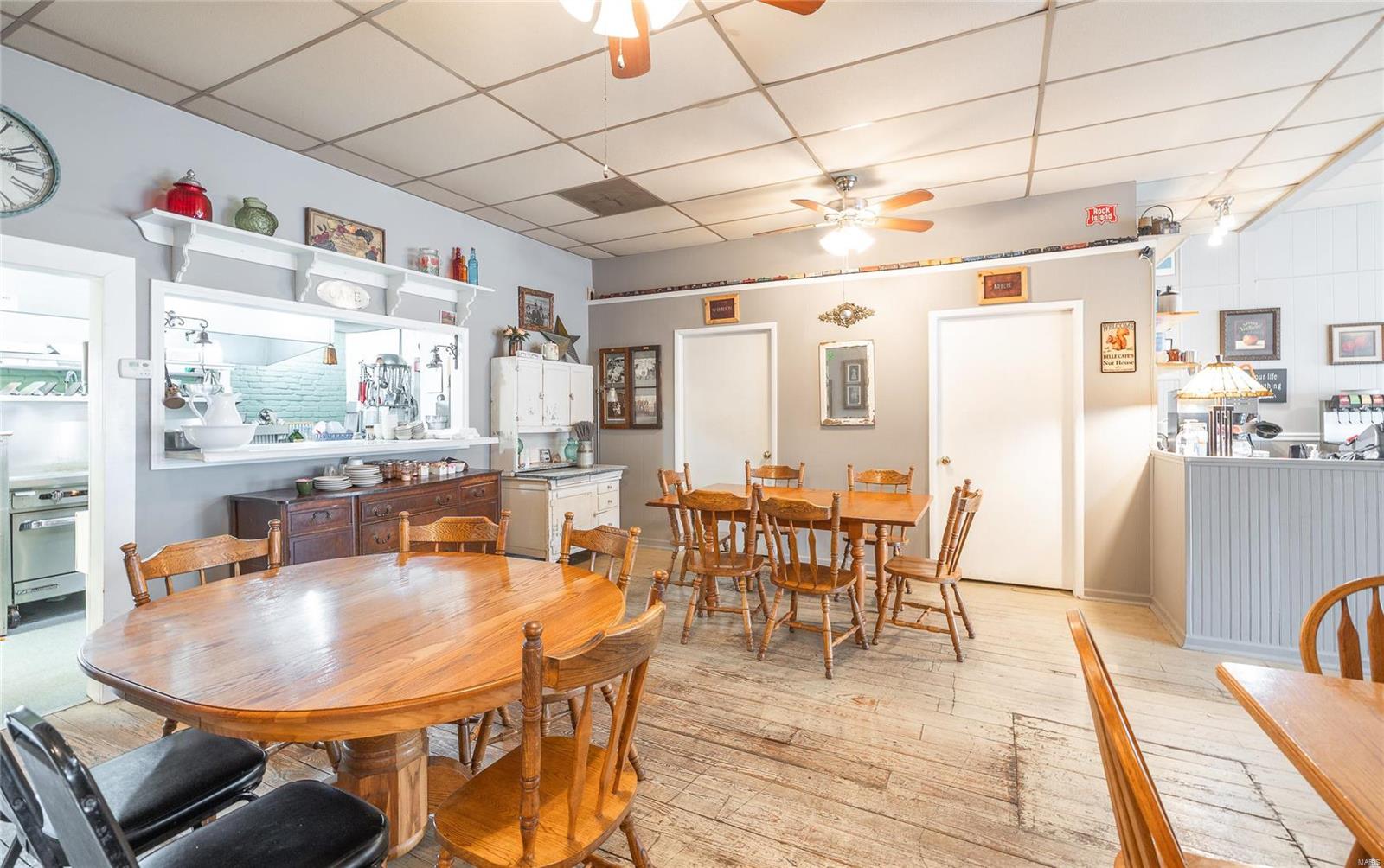 305 South Alvarado Avenue