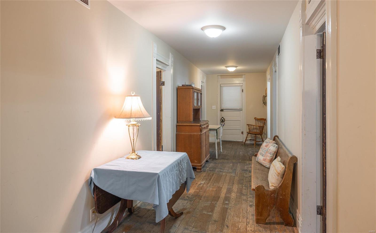 305 South Alvarado Avenue