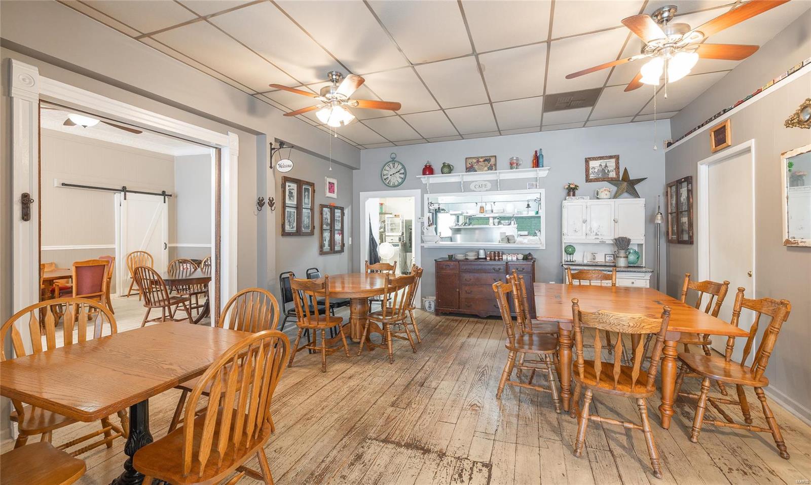 305 South Alvarado Avenue