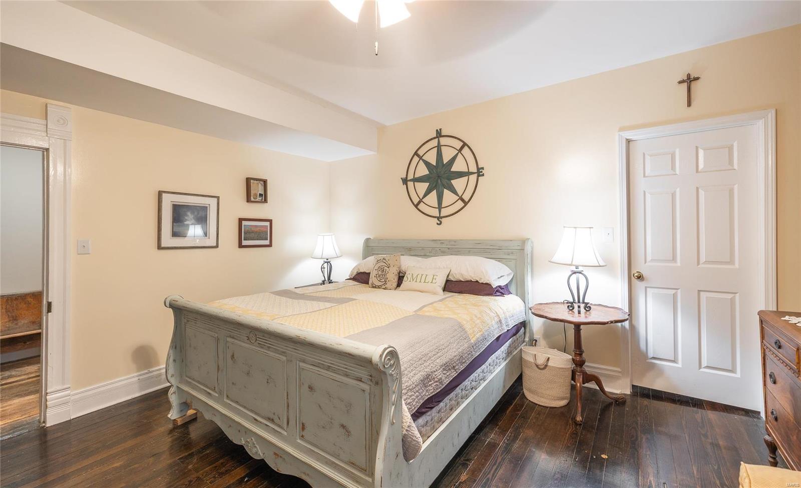 305 South Alvarado Avenue