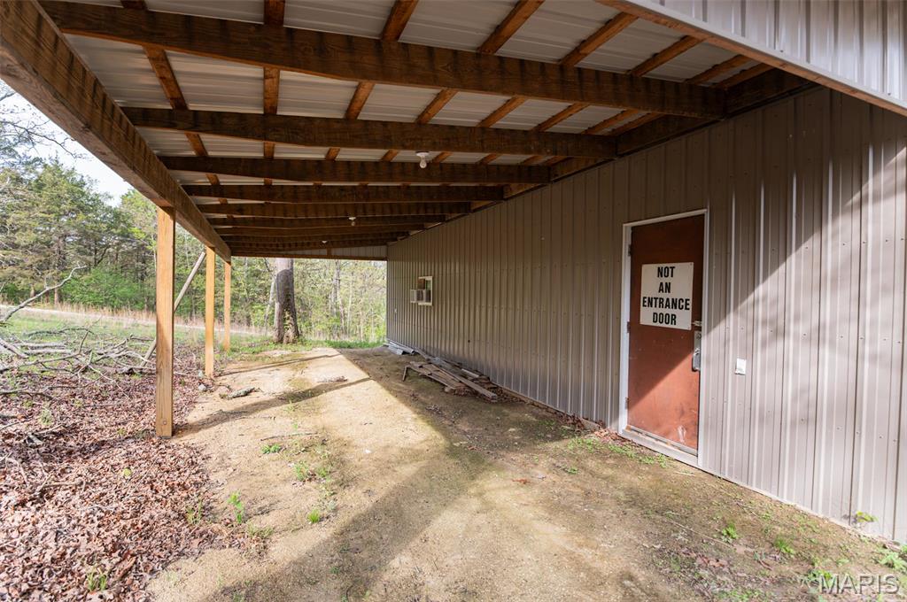 16898 Highway 42