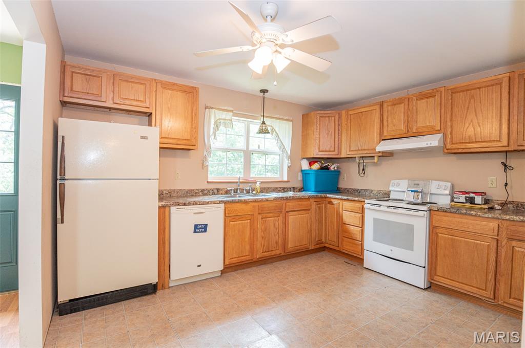 2804 Highway D