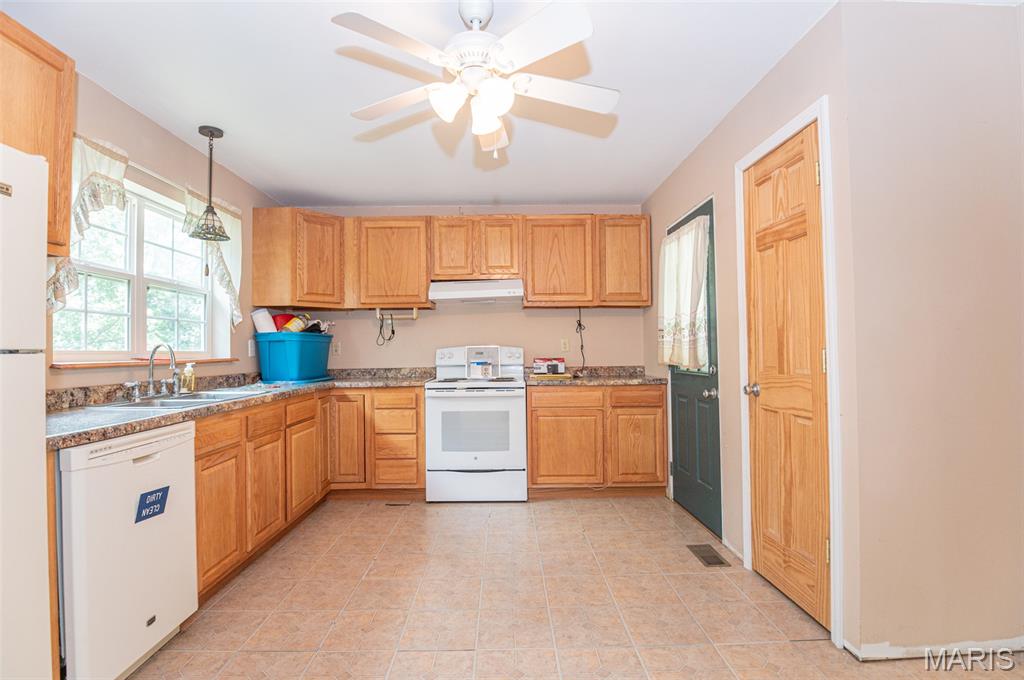 2804 Highway D