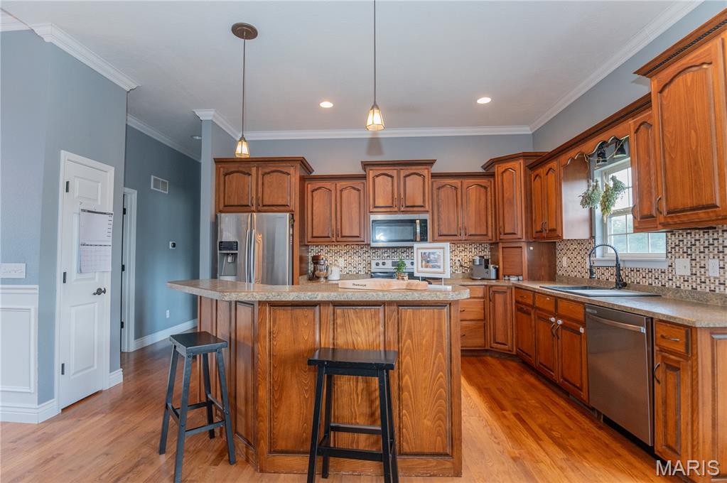 425 Edwards Drive