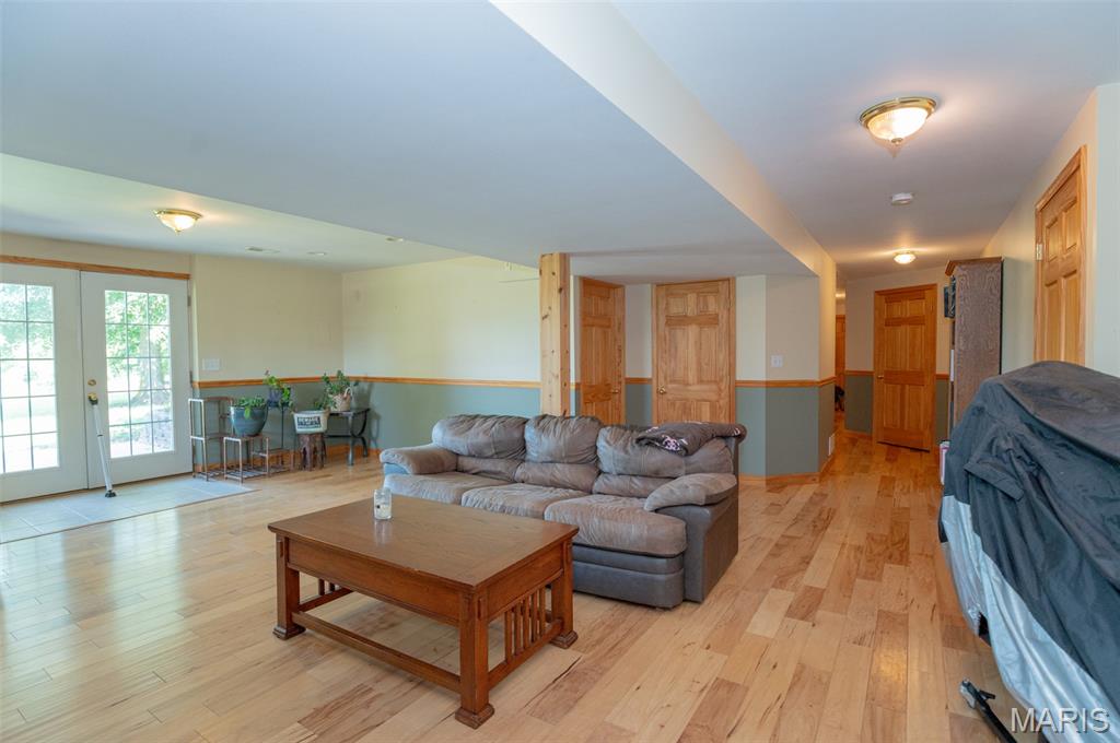 351 Meyers Hill Ln