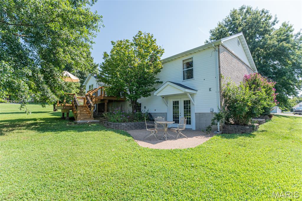 351 Meyers Hill Ln