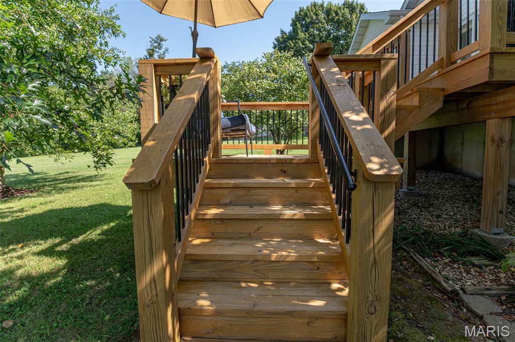 351 Meyers Hill Ln