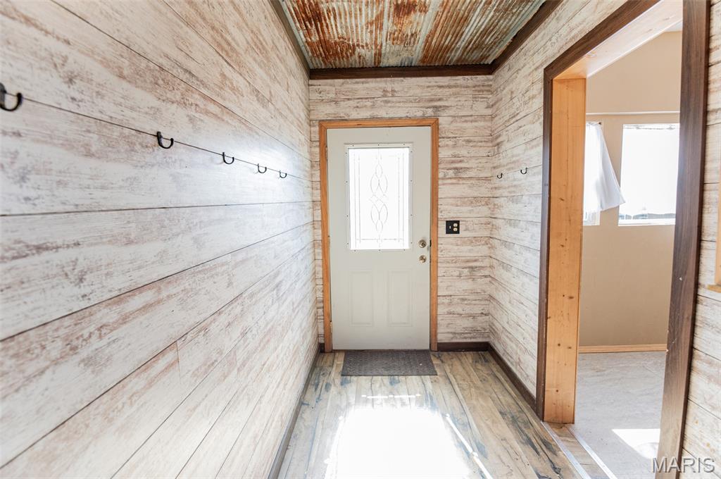 202 E Lincoln Avenue