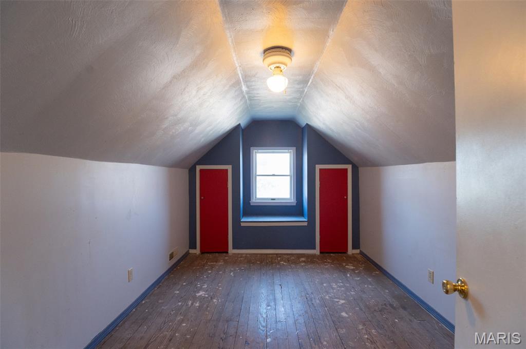 202 E Lincoln Avenue