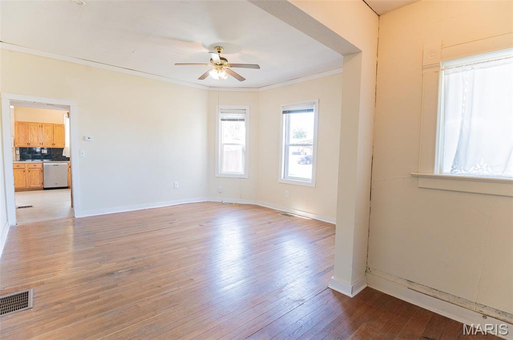 202 E Lincoln Avenue