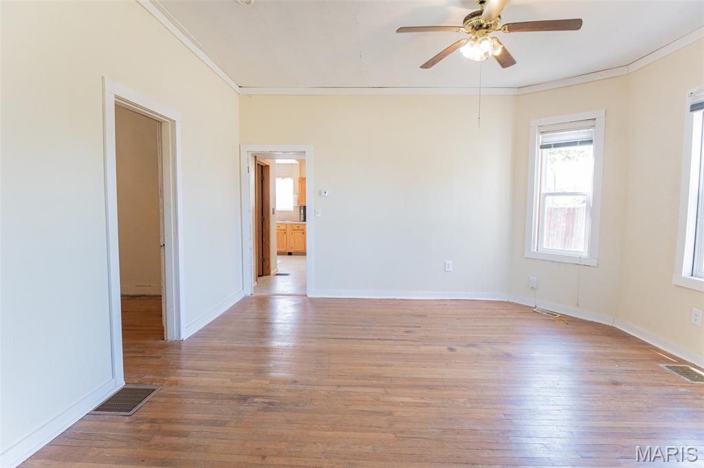 202 E Lincoln Avenue