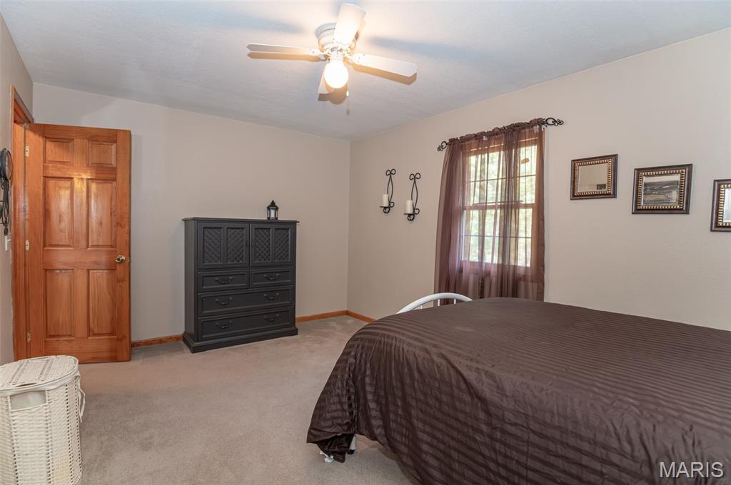1136 Highway NN