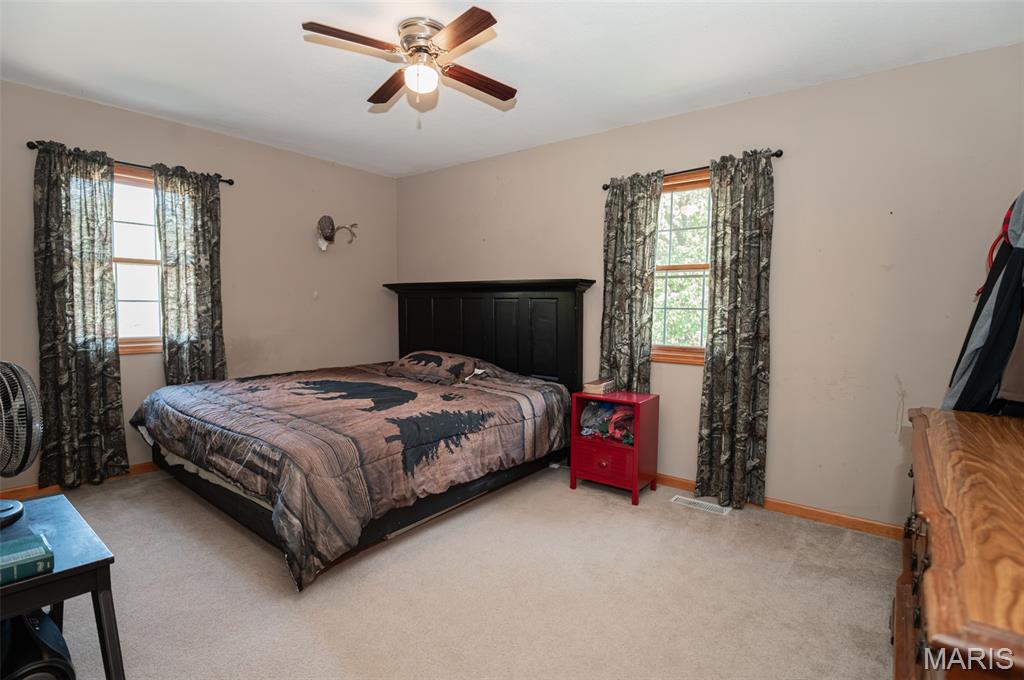 1136 Highway NN