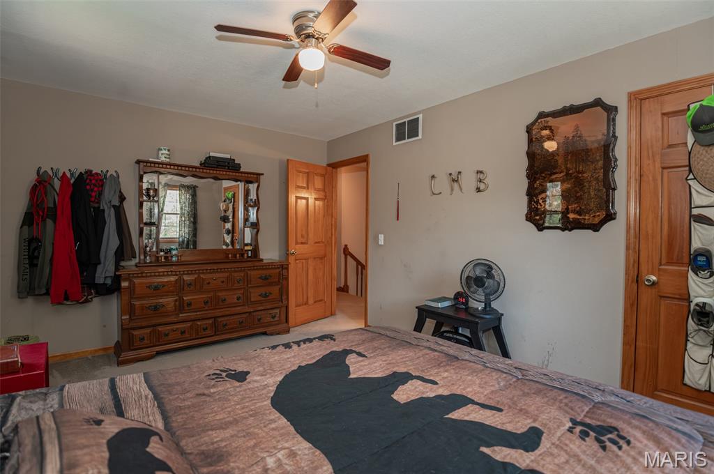 1136 Highway NN