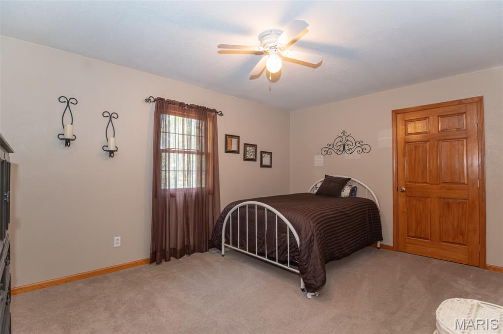 1136 Highway NN