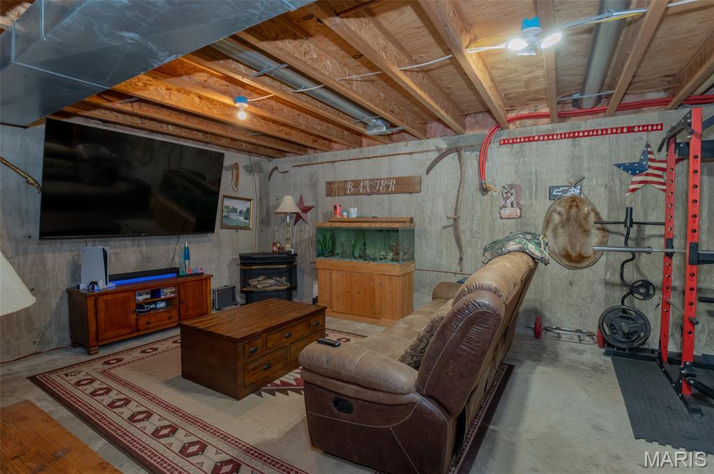 1136 Highway NN