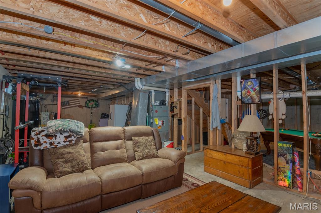 1136 Highway NN