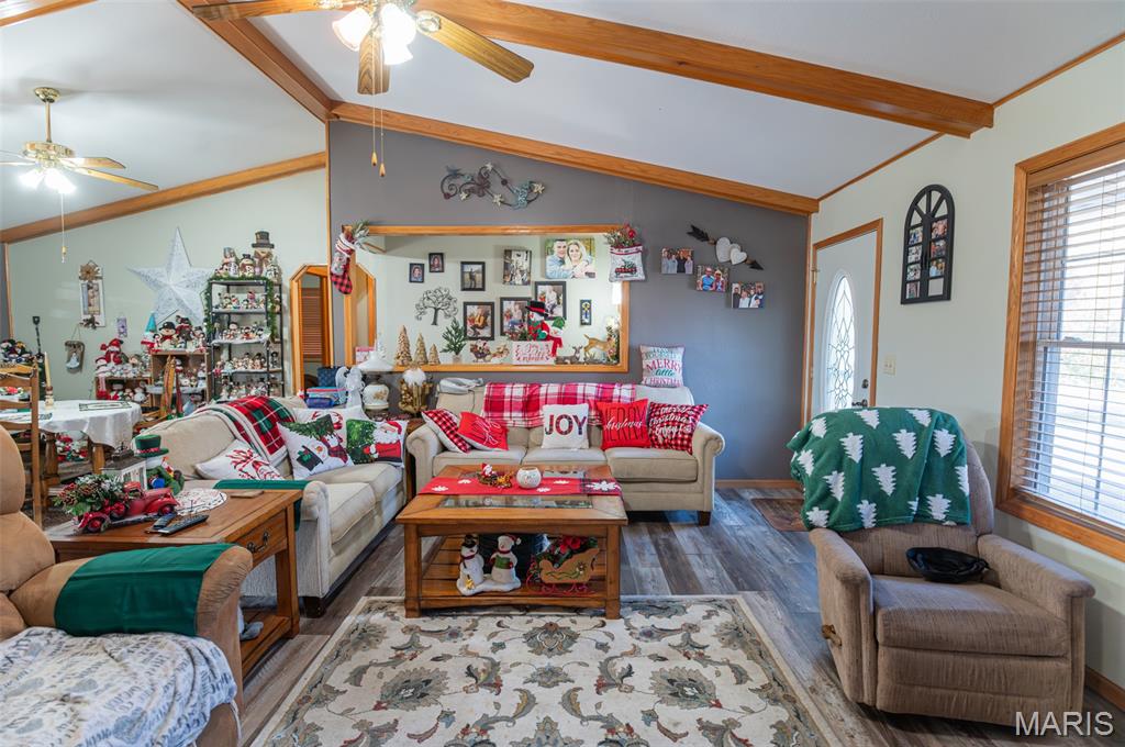 203 W Lehnhoff Drive