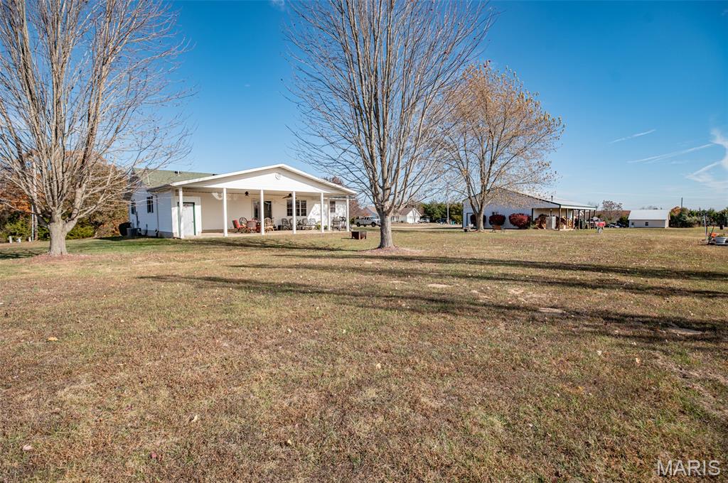 203 W Lehnhoff Drive