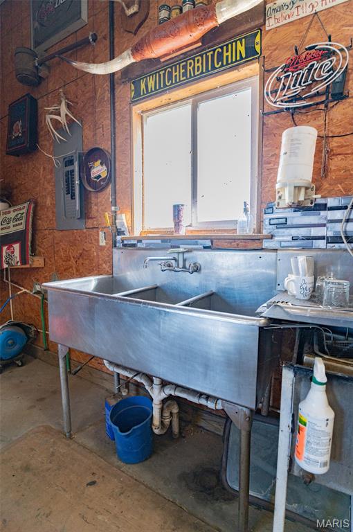 203 W Lehnhoff Drive