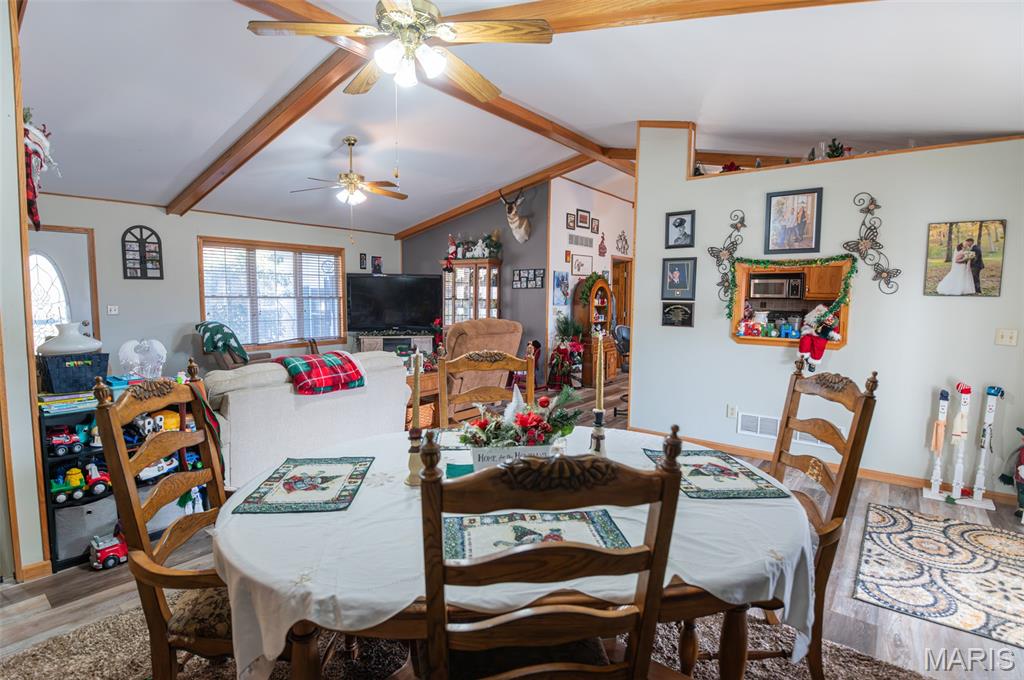 203 W Lehnhoff Drive