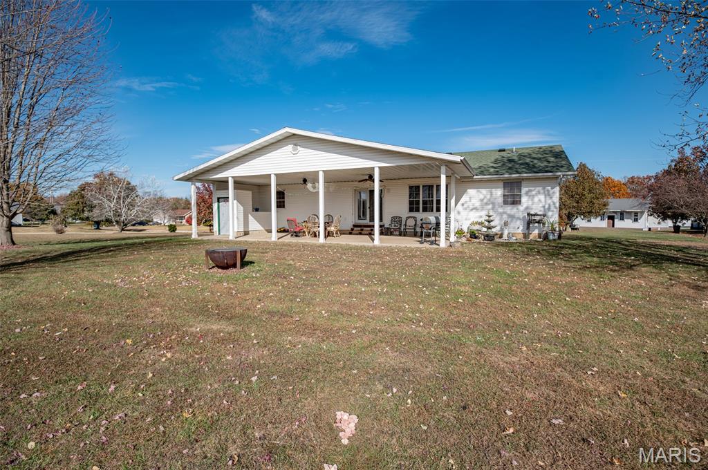 203 W Lehnhoff Drive