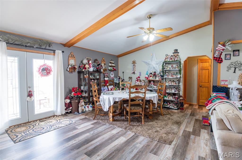 203 W Lehnhoff Drive