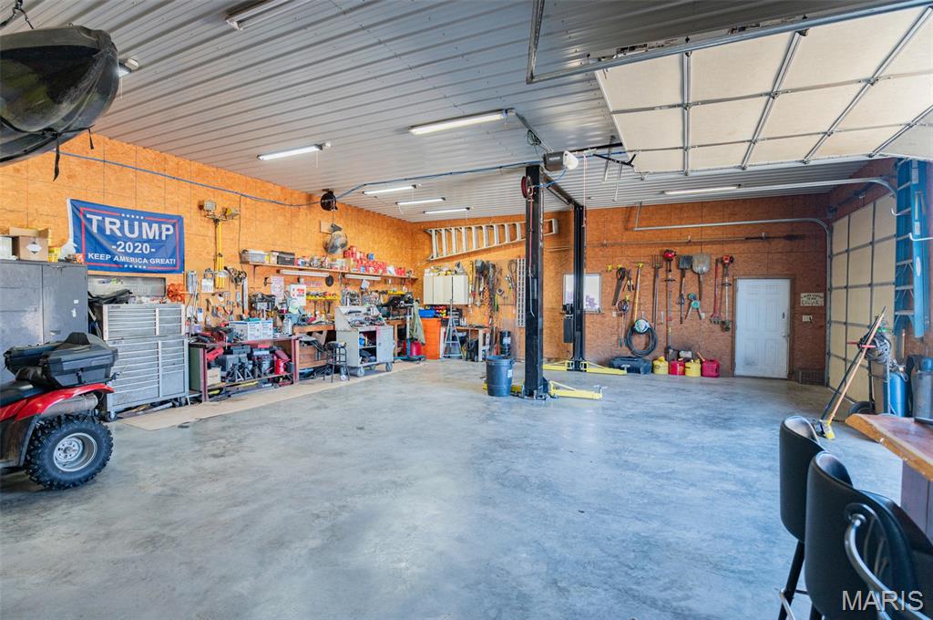 203 W Lehnhoff Drive