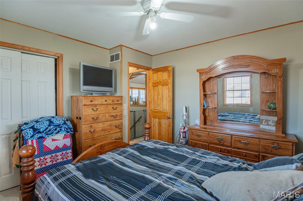 203 W Lehnhoff Drive