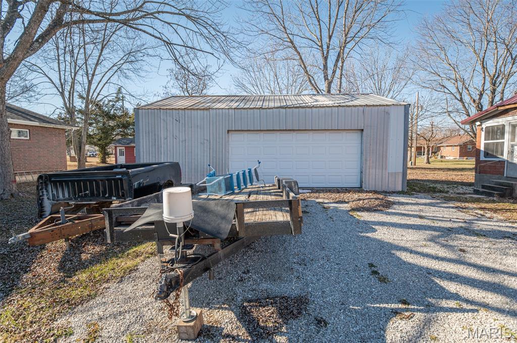 402 S Tellman Avenue