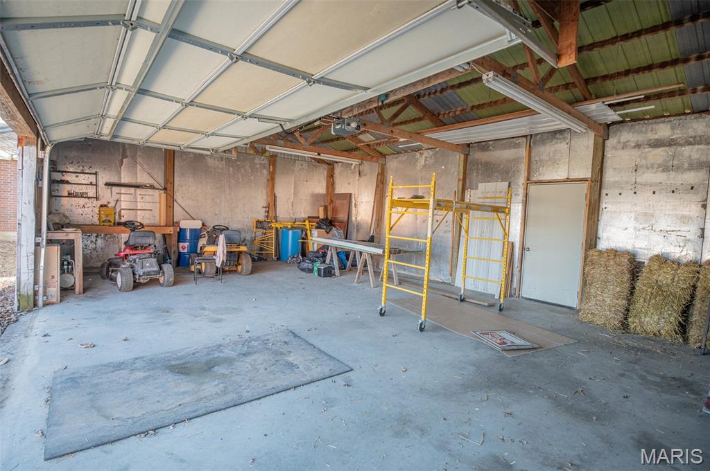 402 S Tellman Avenue