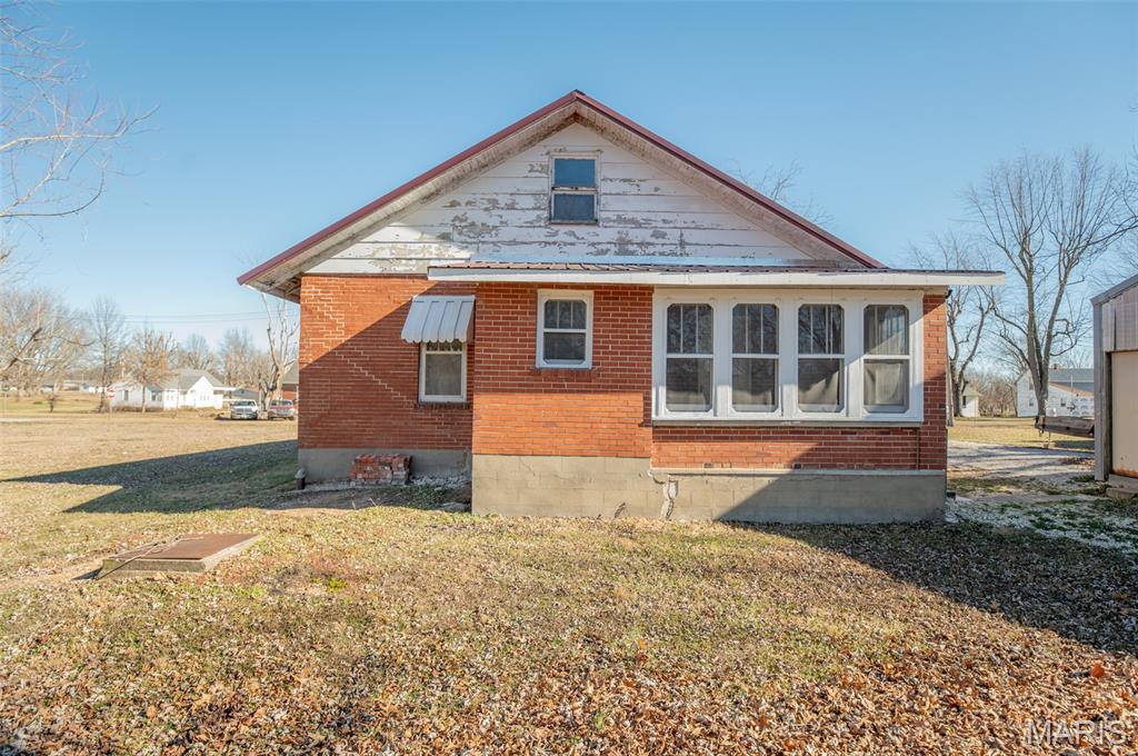 402 S Tellman Avenue