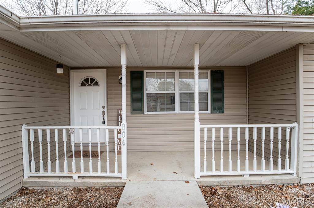 806 S Tebbetts