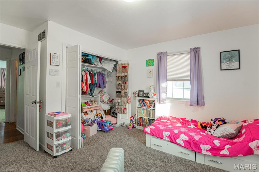 806 S Tebbetts