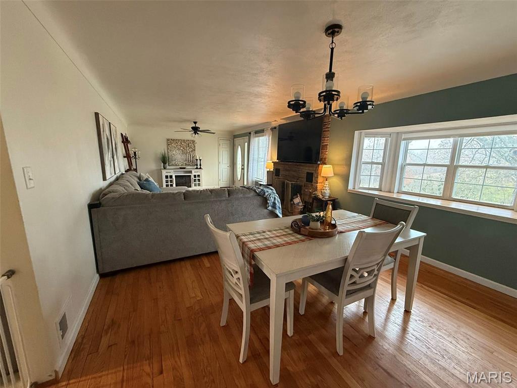 400 W Missouri Avenue