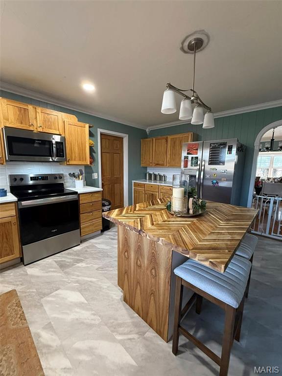 400 W Missouri Avenue