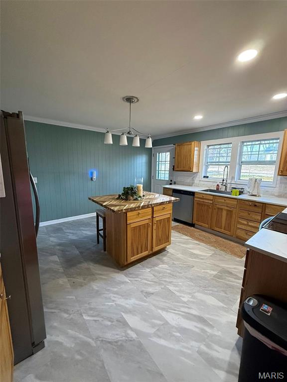 400 W Missouri Avenue