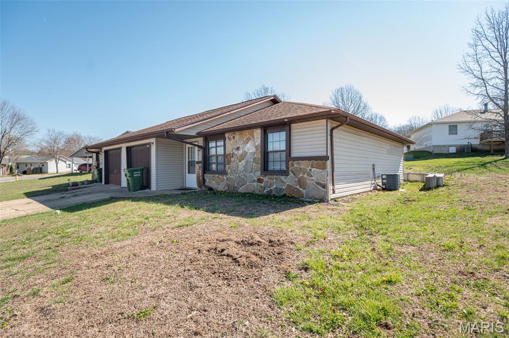 802 Wakefield Drive