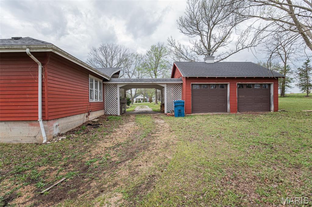 602 Highway 63